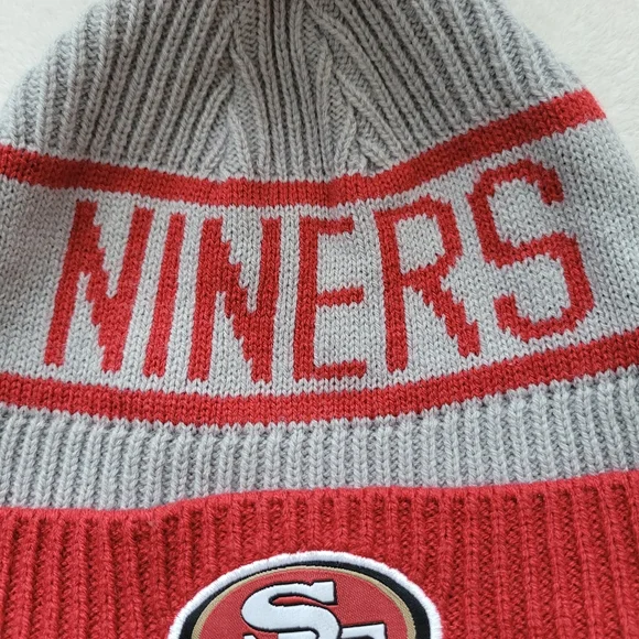 Niners Pom Beanie - San Francisco 49ers Winter Hat Red and Gray - Picture 3 of 10